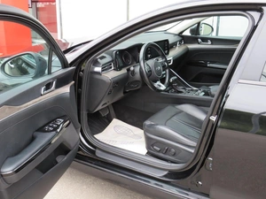 Седан Kia K5 2020 года, 2675000 рублей, Брянск