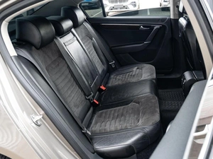 Седан Volkswagen Passat 2012 года, 1180000 рублей, Краснодар