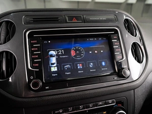 Внедорожник Volkswagen Tiguan 2012 года, 1259000 рублей, Тюмень