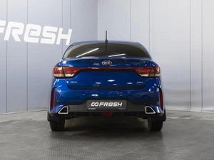 Седан Kia Rio 2021 года, 1750000 рублей, Омск