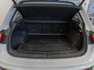 Внедорожник Volkswagen Tiguan 2021 года, 3899000 рублей, Саратов
