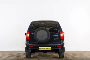 Внедорожник Chevrolet Niva 2005 года, 529000 рублей, Тюмень
