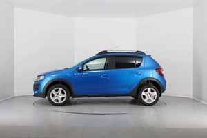 Хэтчбек Renault Sandero 2017 года, 1130000 рублей, Брянск