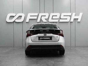 Лифтбек Toyota Prius 2019 года, 1699000 рублей, Воронеж