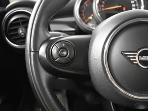 Хетчбэк MINI Cooper 2019 года, 1957900 рублей, Казань