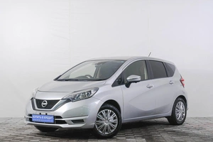 Хетчбэк Nissan Note 2017 года, 949000 рублей, Кемерово