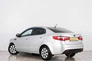 Седан Kia Rio 2013 года, 799000 рублей, Красноярск
