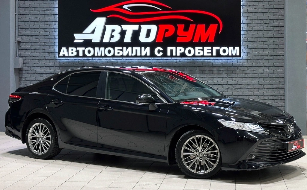 Седан Toyota Camry 2020 года, 2997000 рублей, Красноярск