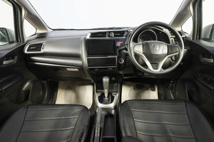 Хетчбэк Honda Fit 2017 года, 1229000 рублей, Новосибирск