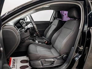 Седан Volkswagen Jetta 2014 года, 895000 рублей, Красноярск