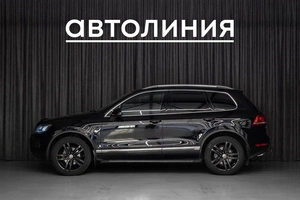 Внедорожник Volkswagen Touareg 2012 года, 1990000 рублей, Красноярск