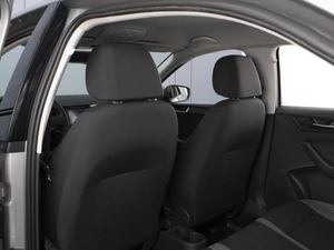 Лифтбек Skoda Rapid 2021 года, 1630000 рублей, Омск