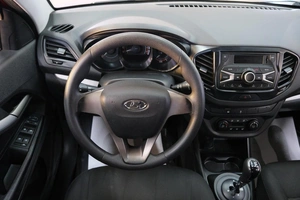 Седан ВАЗ (LADA) Vesta 2018 года, 1039000 рублей, Омск