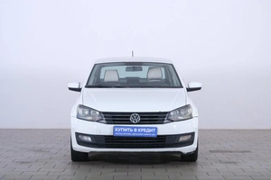 Седан Volkswagen Polo 2016 года, 889000 рублей, Омск