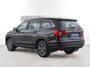 Внедорожник Honda Pilot 2016 года, 2399046 рублей, Москва
