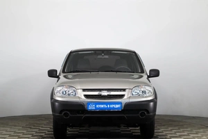 Внедорожник Chevrolet Niva 2015 года, 849000 рублей, Пермь