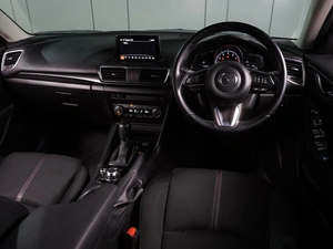 Седан Mazda Axela 2017 года, 1669000 рублей, Воронеж