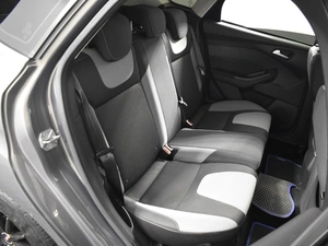 Хетчбэк Ford Focus 2013 года, 687200 рублей, Казань