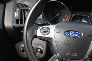 Внедорожник Ford Kuga 2013 года, 1179000 рублей, Новосибирск