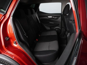 Внедорожник Nissan Qashqai 2016 года, 1470000 рублей, Красный Пахарь