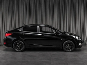 Седан Hyundai Solaris 2015 года, 999000 рублей, Тюмень