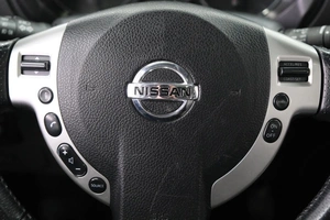 Внедорожник Nissan X-Trail 2012 года, 1319000 рублей, Омск