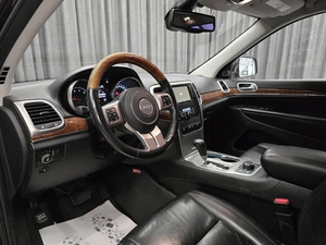 Внедорожник Jeep Grand Cherokee 2011 года, 1499000 рублей, Красноярск
