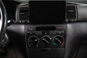 Хетчбэк Toyota Corolla 2005 года, 589000 рублей, Сургут