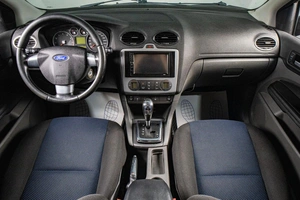 Хетчбэк Ford Focus 2007 года, 489000 рублей, Сургут