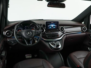 Минивэн Mercedes-benz V-класс 2017 года, 4549050 рублей, Москва