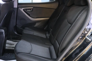 Седан Hyundai Elantra 2012 года, 859000 рублей, Омск