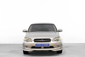 Седан Subaru Legacy 2005 года, 729000 рублей, Барнаул