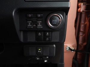 Минивэн Toyota Roomy 2021 года, 1744000 рублей, Воронеж