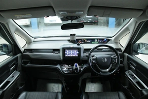 Минивэн Honda Freed 2016 года, 1368000 рублей, Солонцы
