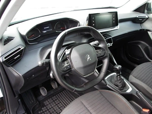 Внедорожник Peugeot 2008 2021 года, 1890000 рублей, Владимир