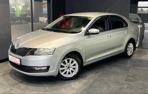 Лифтбек Skoda Rapid 2018 года, 1219000 рублей, Абакан