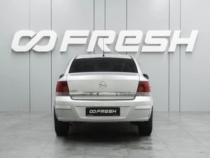 Седан Opel Astra 2011 года, 739000 рублей, Воронеж