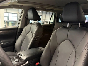 Внедорожник Toyota Highlander 2026 года, 5699000 рублей, Павловская Слобода