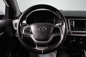 Седан Hyundai Solaris 2020 года, 1199000 рублей, Сургут