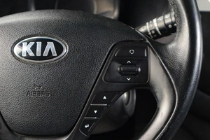 Хетчбэк Kia Ceed 2014 года, 919000 рублей, Тюмень