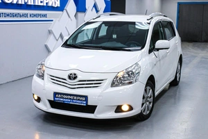 Минивэн Toyota Verso 2010 года, 1158000 рублей, Солонцы