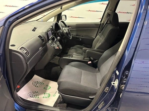 Минивэн Toyota Wish 2005 года, 765000 рублей, Красноярск