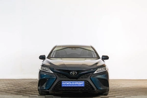 Седан Toyota Camry 2019 года, 2499000 рублей, Тюмень