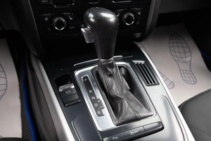 Седан Audi A4 2011 года, 1209000 рублей, Оренбург