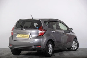 Хетчбэк Nissan Note 2019 года, 1049000 рублей, Томск