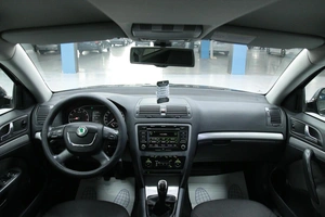 Универсал Skoda Octavia 2013 года, 900000 рублей, Солонцы