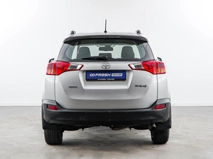 Внедорожник Toyota RAV4 2014 года, 2381444 рублей, Москва