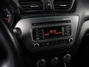 Седан Kia Rio 2015 года, 1149000 рублей, Тюмень