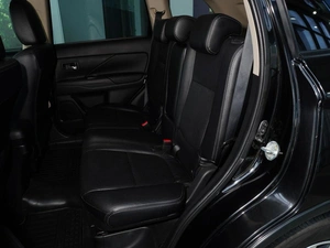 Внедорожник Mitsubishi Outlander 2015 года, 1537000 рублей, Тверь