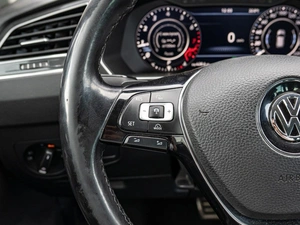 Внедорожник Volkswagen Tiguan 2018 года, 2470000 рублей, Краснодар